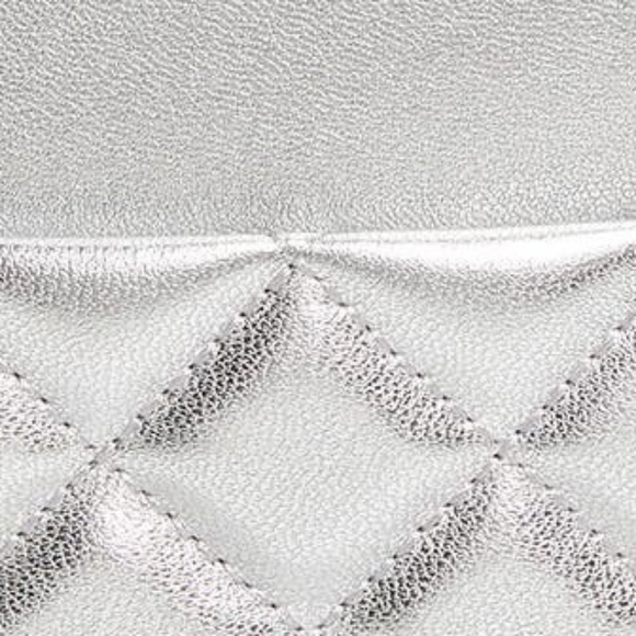 CIRRCUS QUILTED LEATHER CIRCLE CROSSBODY BAG IN SILVER - Picture 3 of 6